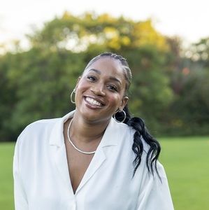 Meet your Posher, Chanelle